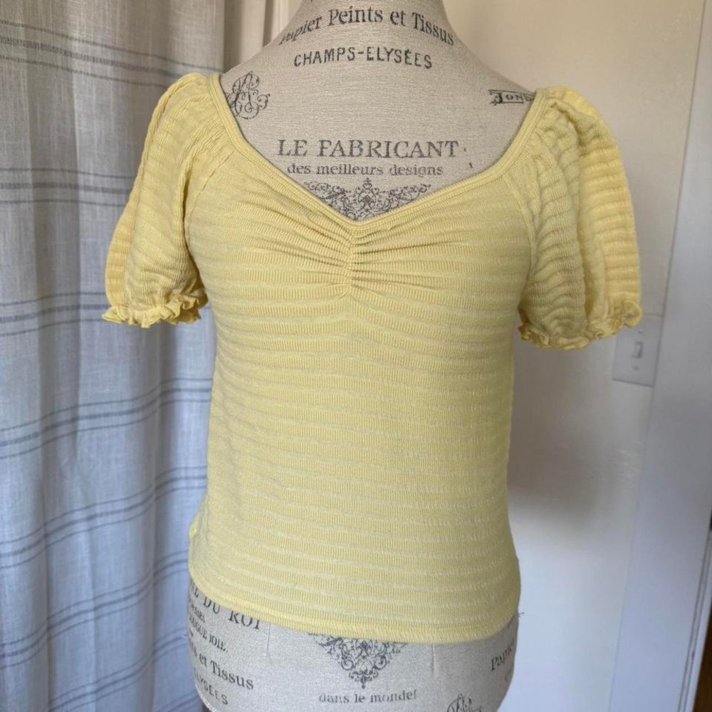 Planet Gold Yellow Blouse‎ Size L
